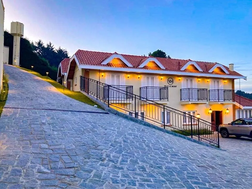 بيت ريفي Pousada Ville Le Mont - Campos do Jordão
